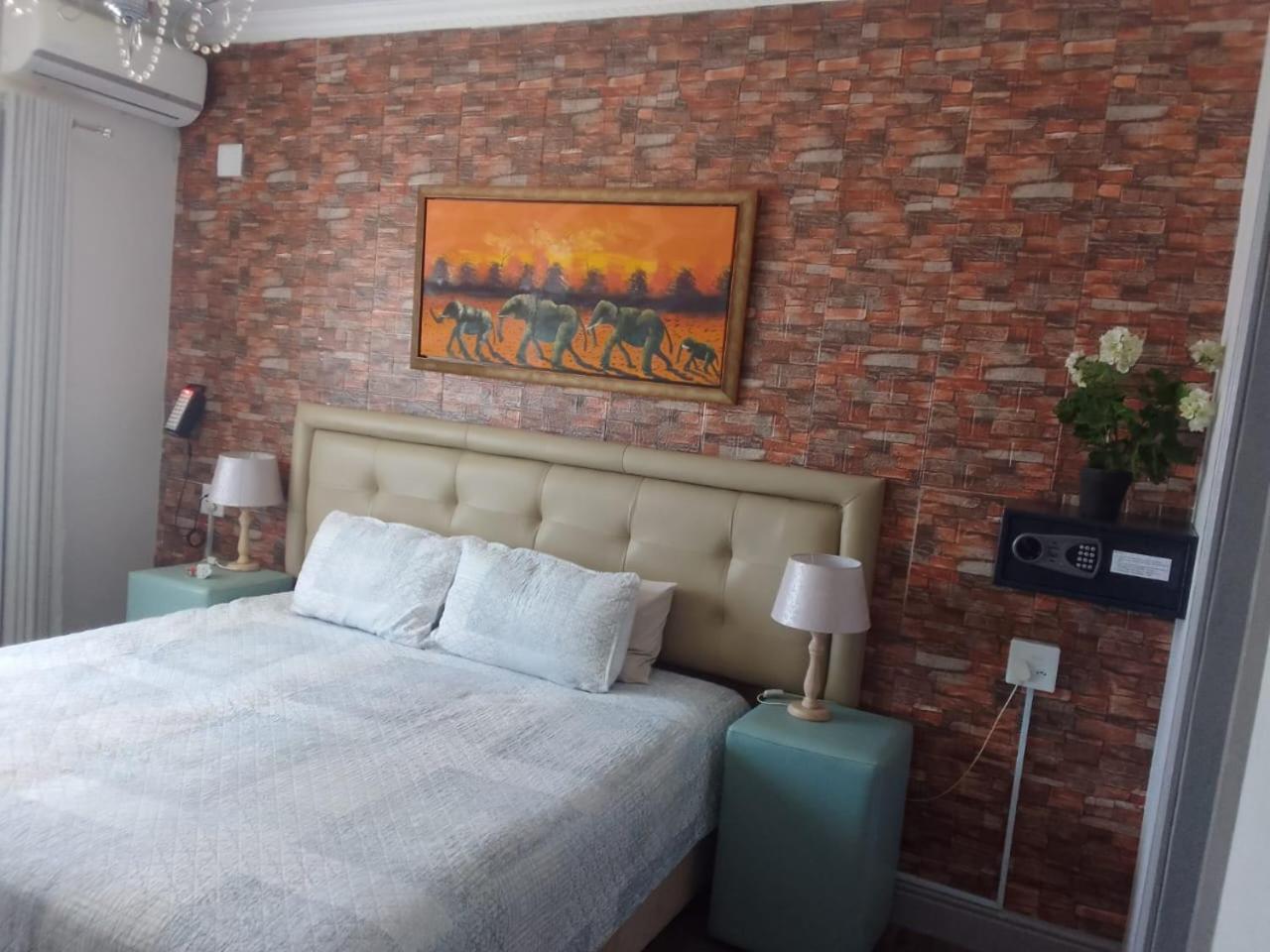Camdene Guesthouse 开普敦 外观 照片